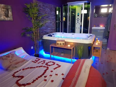 site erotiqa perpignan|Nuit romantique en amoureux à Perpignan avec jacuzzi privatif